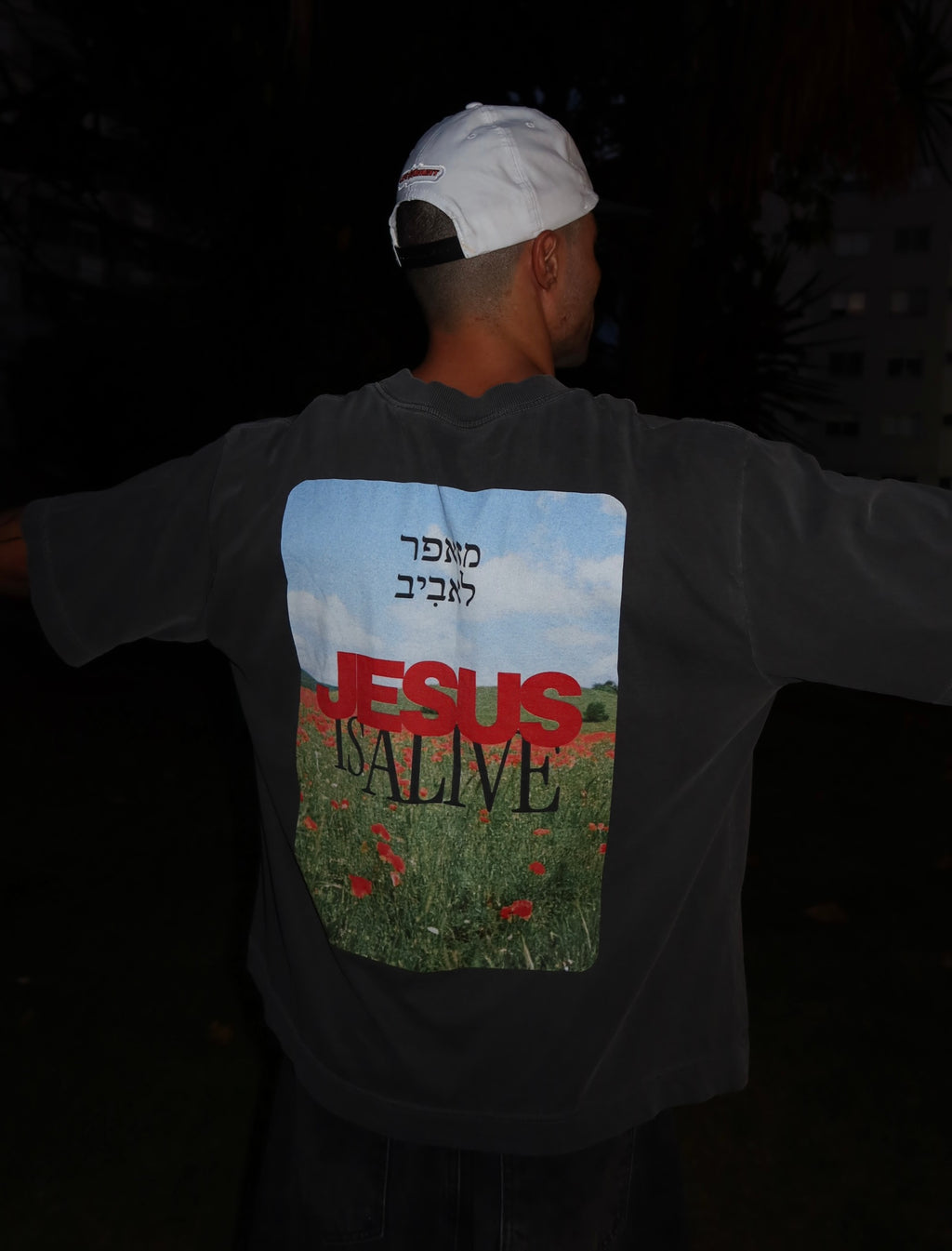 TEE BOXY 'JESUS IS ALIVE'