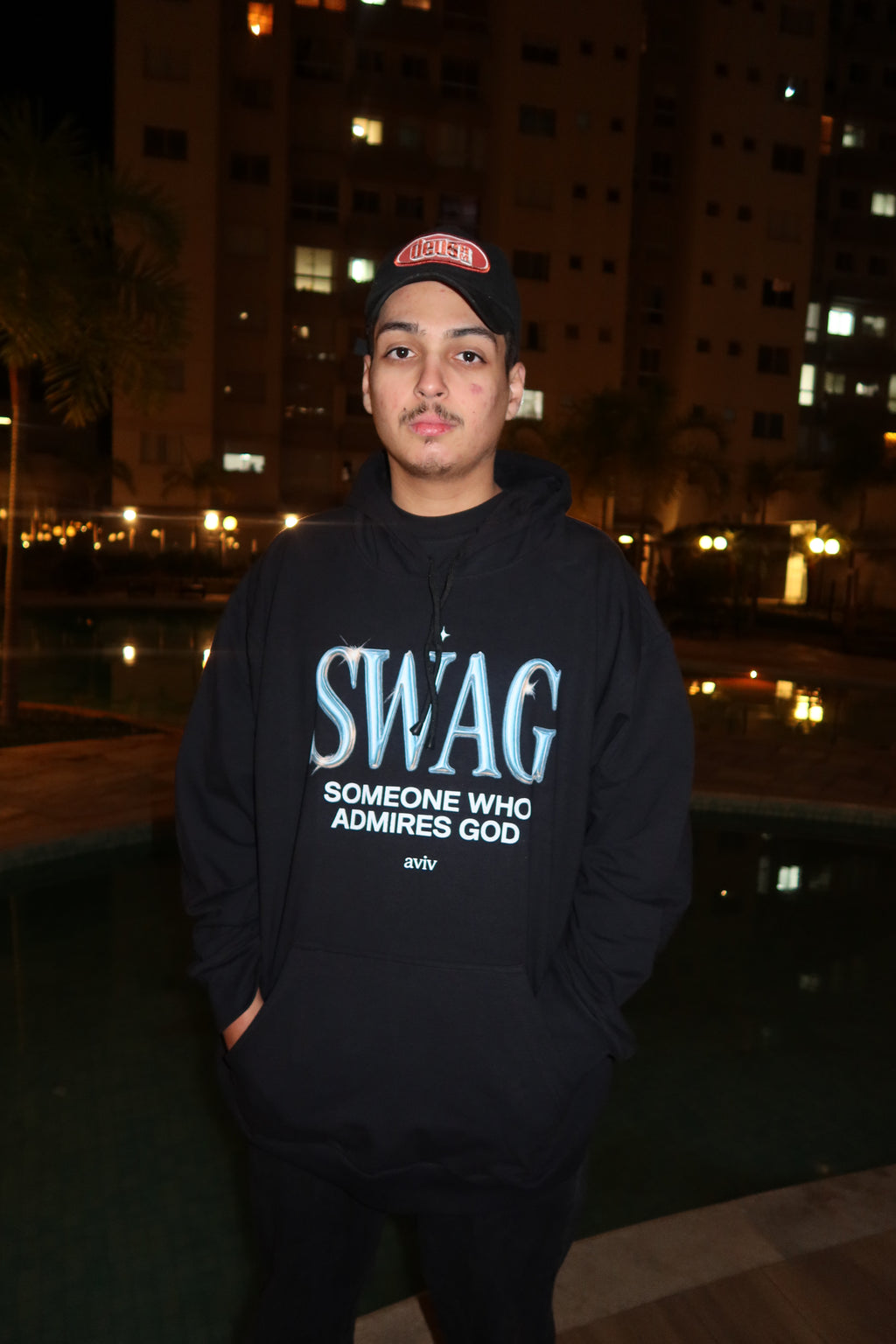 MOLETOM CANGURU ‘SWAG'