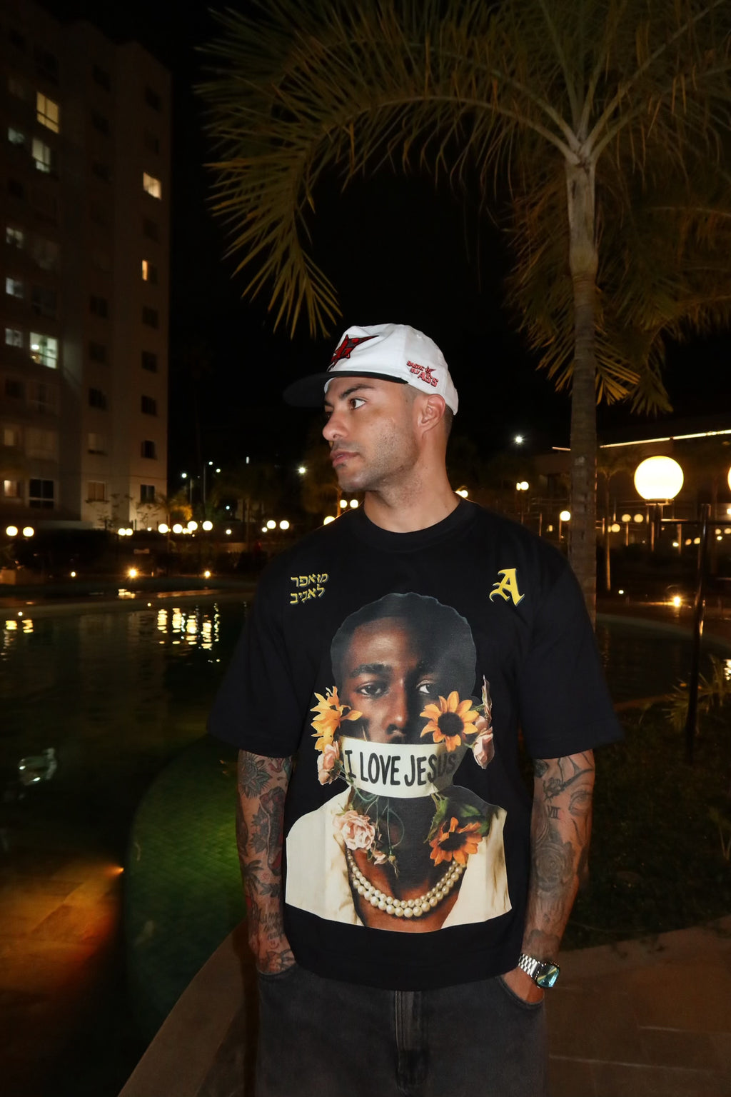 CAMISETA BOXY 'FLORES'