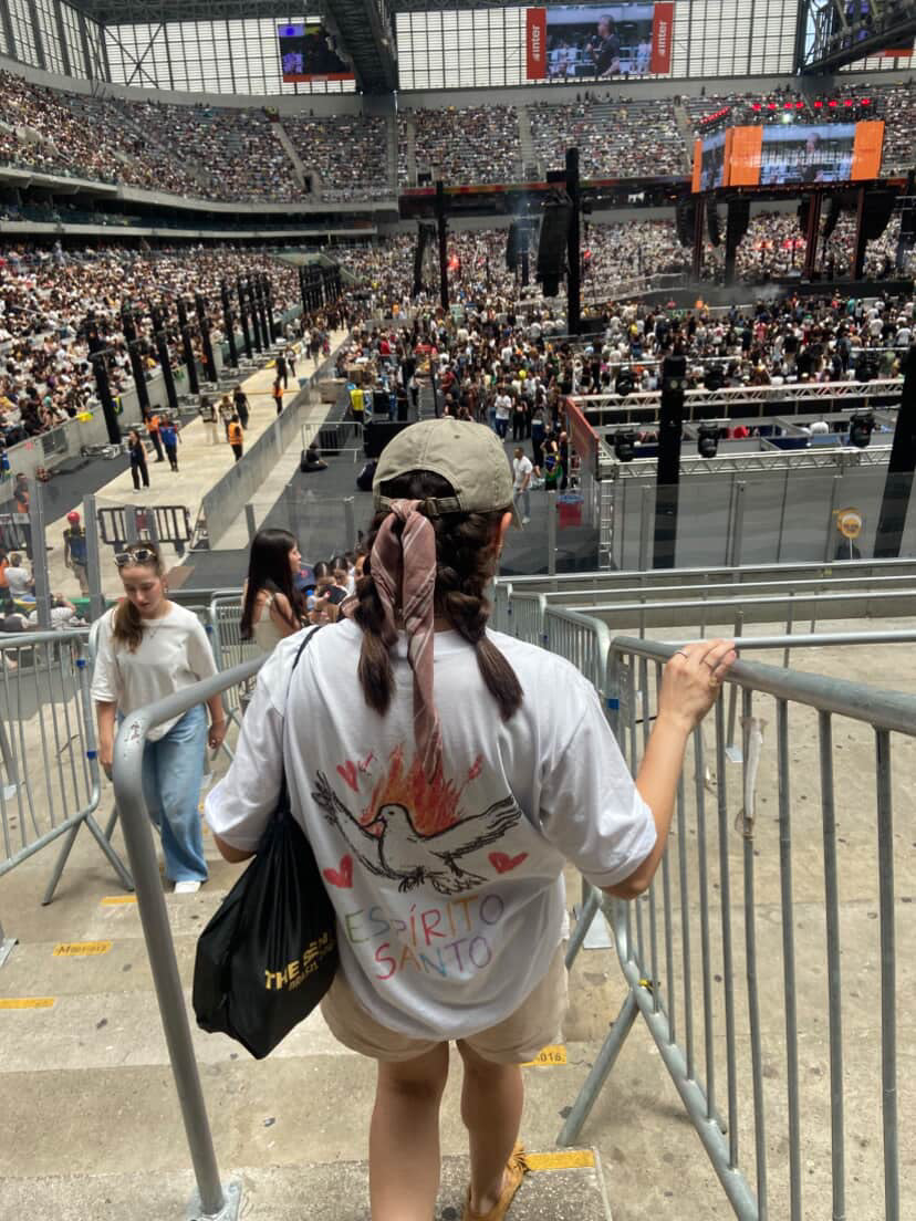 CAMISETA OVERSIZED 'GIZ' [FRENTE E COSTAS]