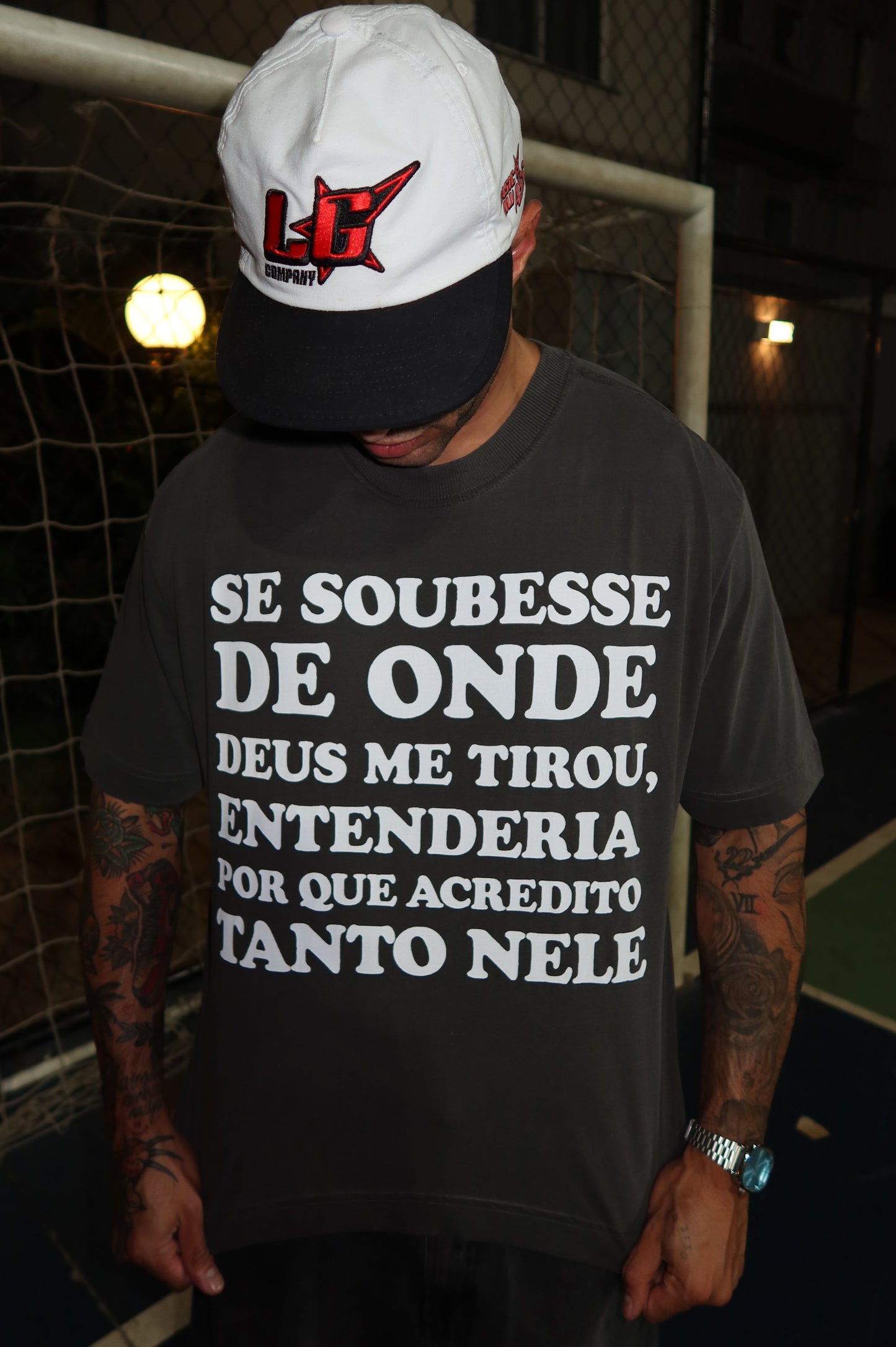 TEE BOXY 'DEUS'