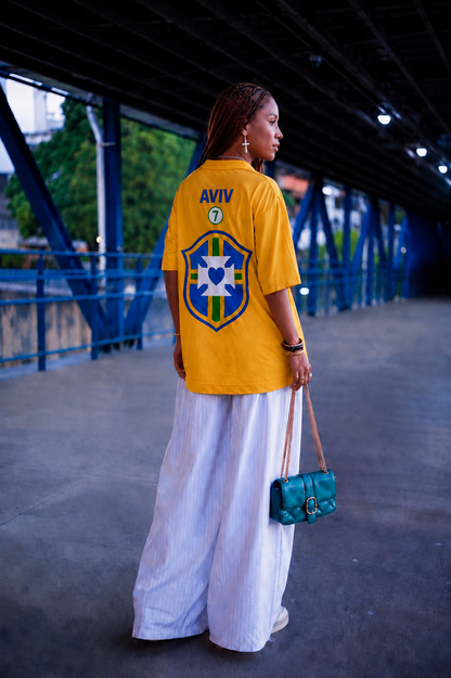 TEE BOXY 'DEUS É BRASILEIRO' - AMARELO ESTONADO