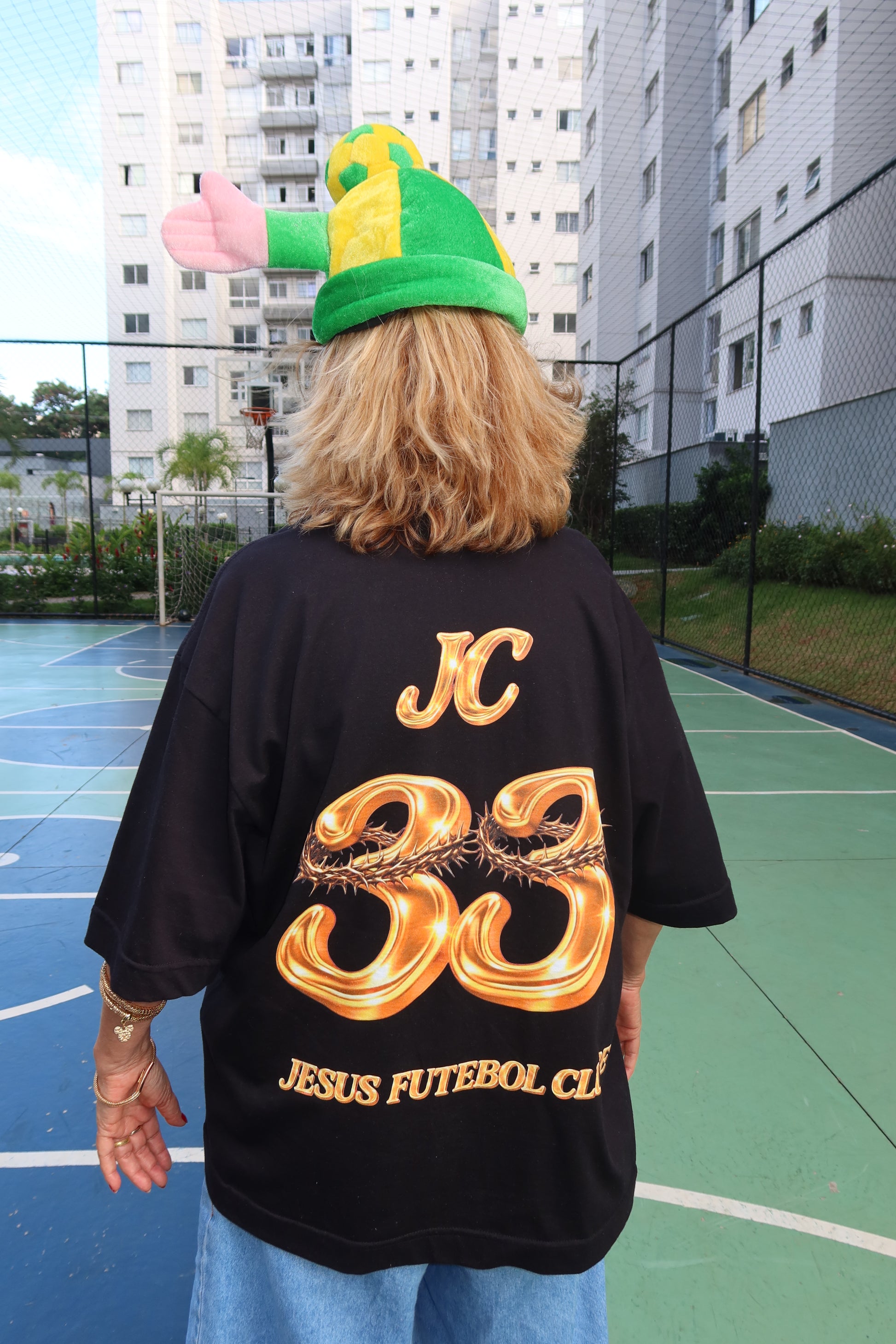 TEE BOXY 'JESUS FC - DOURADO'