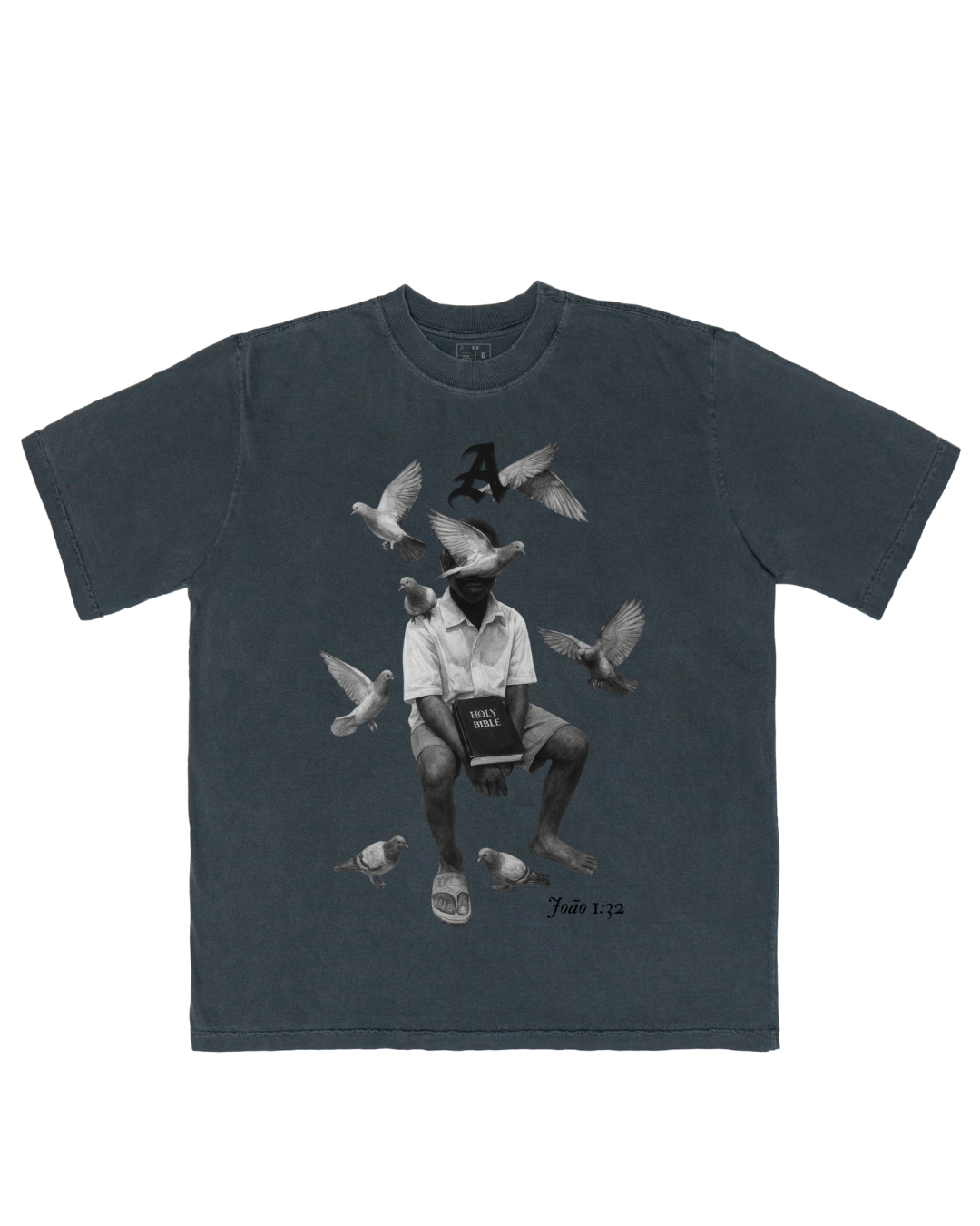 CAMISETA OVERSIZED 'HOLY SPIRIT'