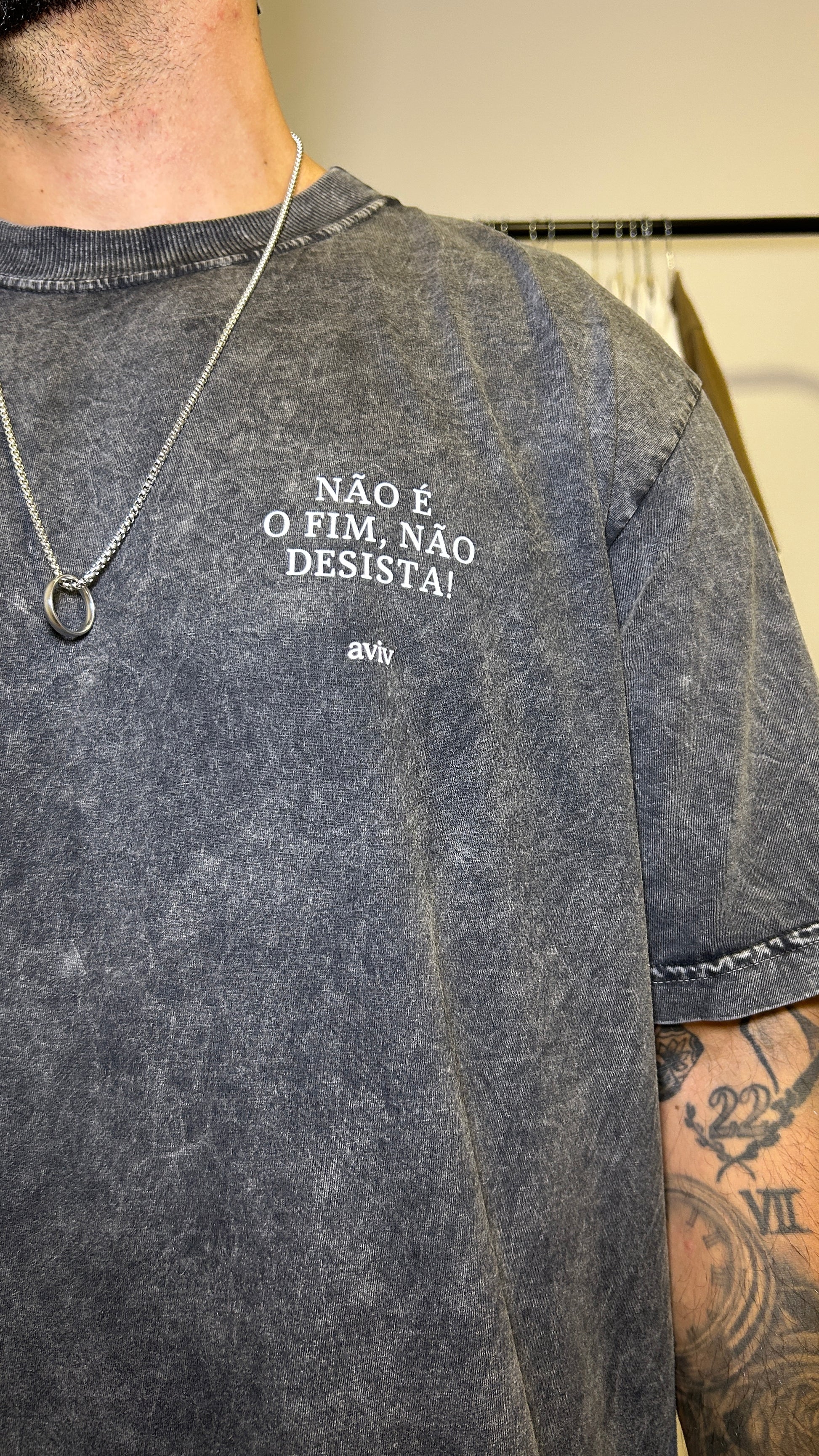 TEE OVERSIZED 'NÃO DESISTA'