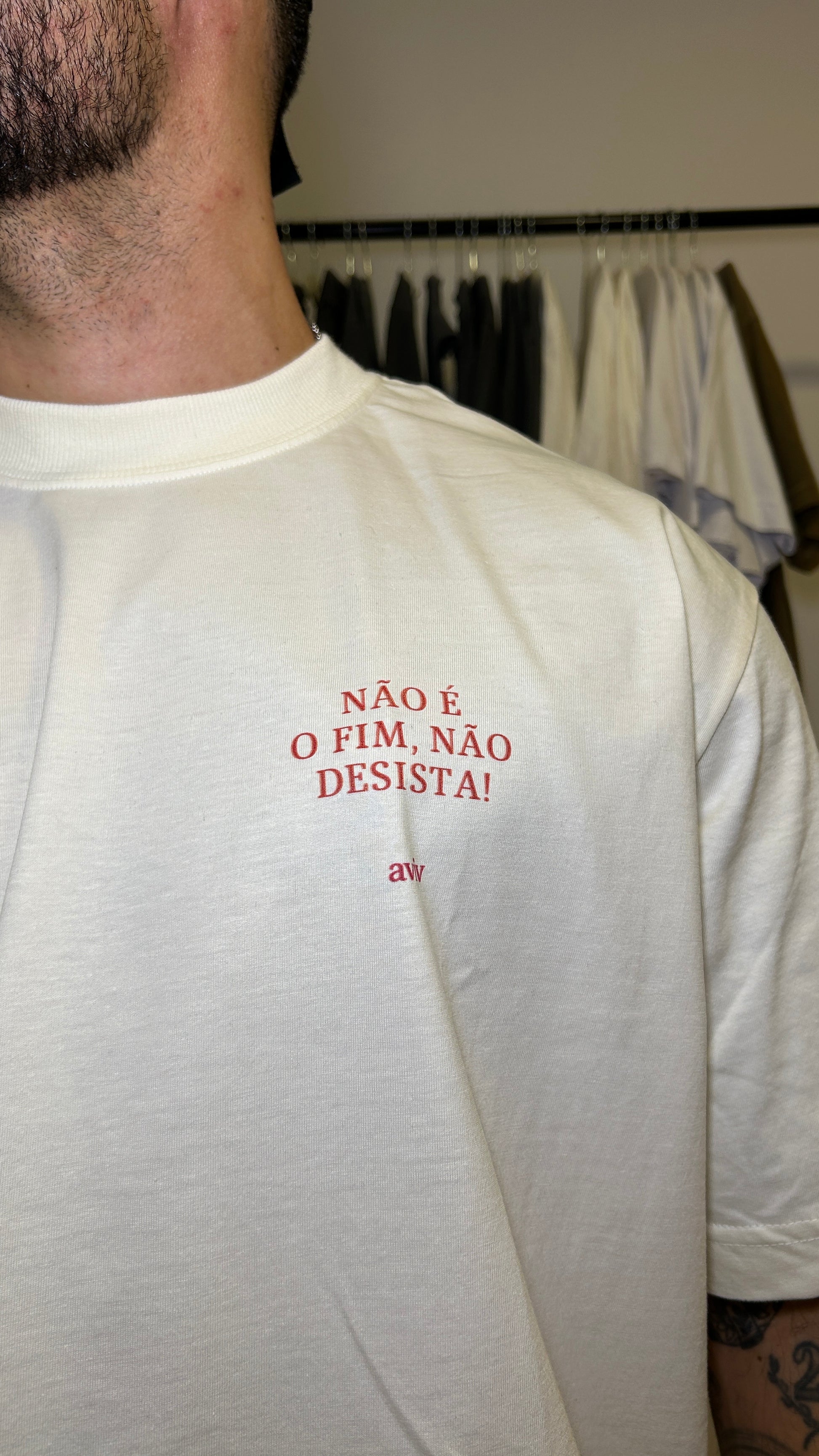TEE OVERSIZED 'NÃO DESISTA'