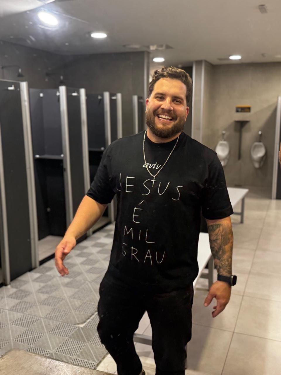 CAMISETA OVERSIZED 'MIL GRAU'