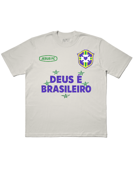 TEE OVERSIZED 'DEUS É BRASILEIRO' - BRANCO